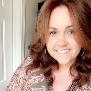 Meet your Posher, Briana